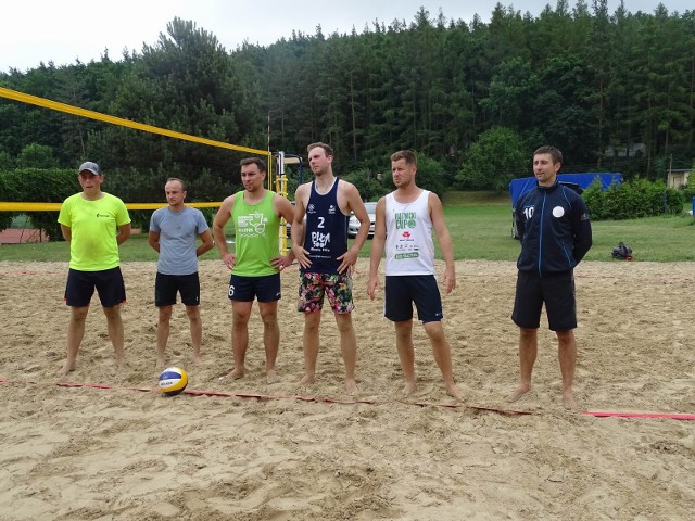 Nad jeziorem Starogrodzkim odbył się kolejny turniej z cyklu Letniej Grand Prix Chełmna w siatkówce plażowej