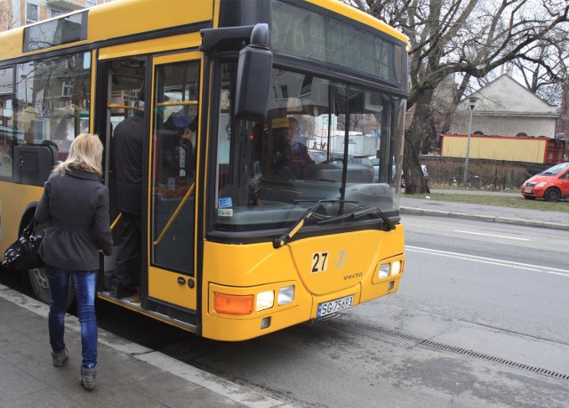 Komunikacja autobusowa i tramwajowa KZK GOP na Wszystkich Świętych będzie darmowa