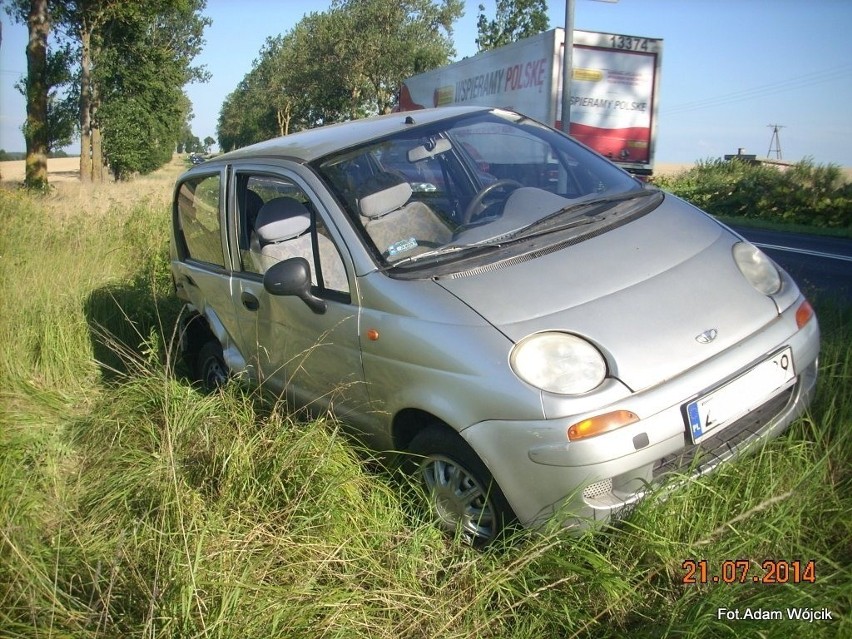 Do zderzenie dwóch samochodów osobowych na krajowej...