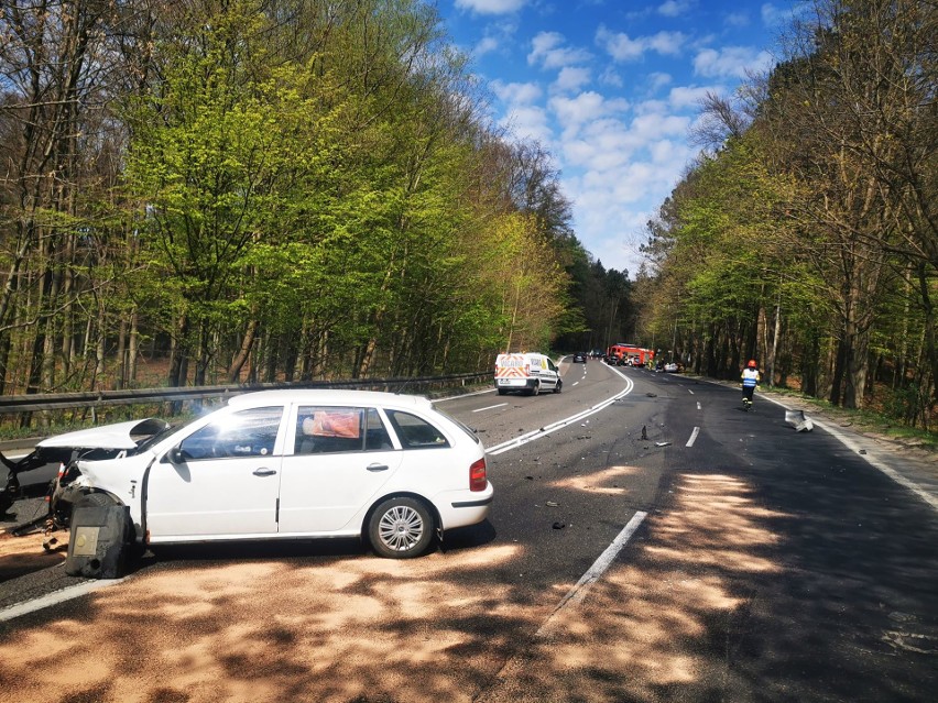 Wypadek w Koszalinie. Zderzyły się trzy auta [zdjęcia]