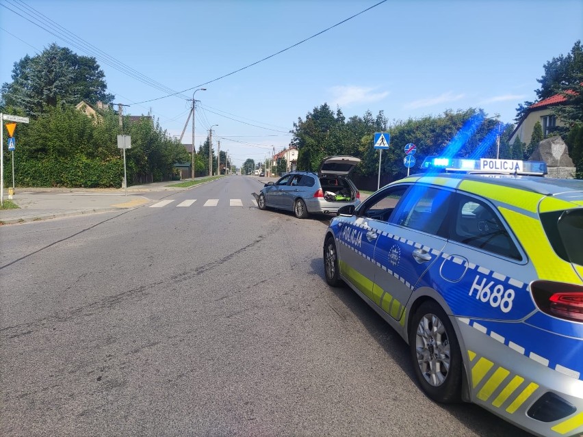 Wypadek na skrzyżowaniu w Ostrowi Mazowieckiej. Zderzyły się dwa samochody. 27.08.2023