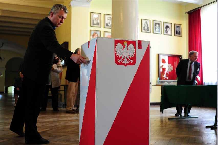 Wyniki wyborów samorządowych 2018 w Wolbromiu. Adam Zielnik nadal burmistrzem [WYNIKI WYBORÓW]