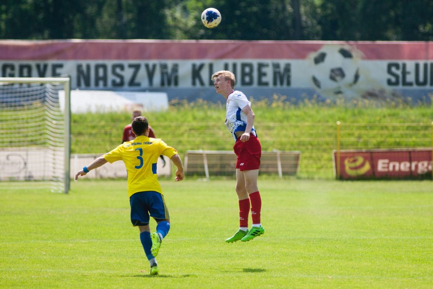 W rozegranym w niedzielę meczu sparingowym piłkarze Gryfa...