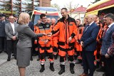 Nowe ambulanse dla Bieszczadzkiego Pogotowia Ratunkowego. Jeden trafi w Bieszczady [ZDJĘCIA]