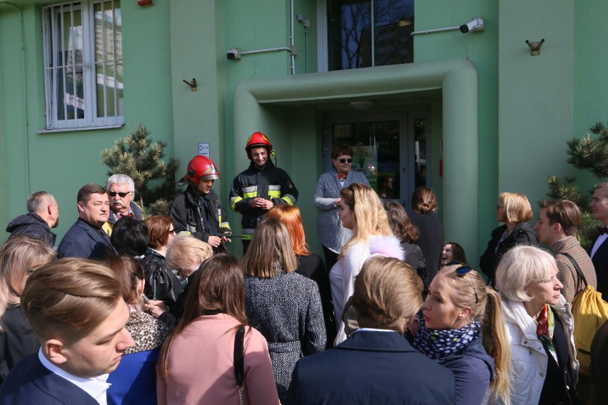 Matura 2019. Znów alarmy bombowe w szkołach woj. lubelskiego. Dyrektorzy dostali podejrzane maile