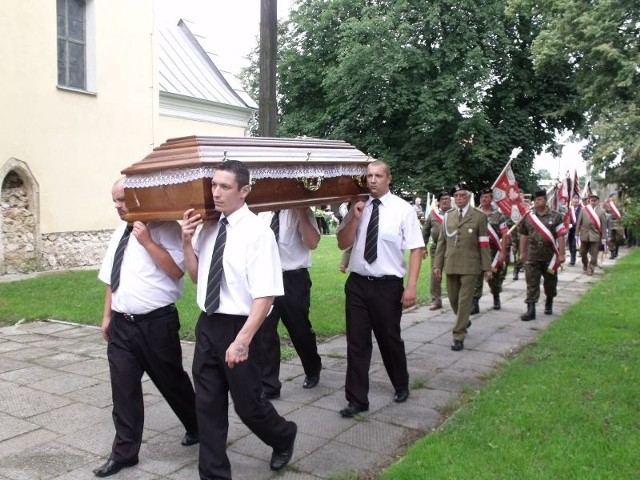 Pogrzeb Jana Pękalskiego był wielką manifestacją patriotyczną.