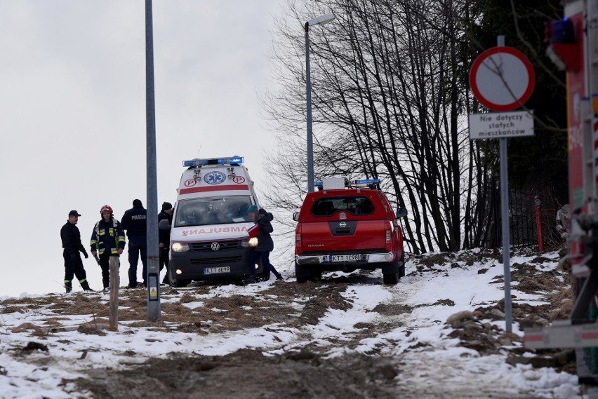 Brutalne morderstwo w Zakopanem. Mężczyzna w szale zadawał ciosy... łopatą?