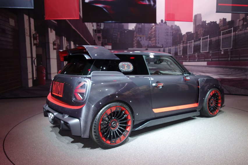 Mini John Cooper Works GP...