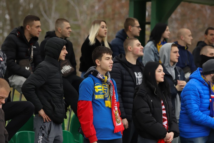 Trwa dobra passa piłkarzy Elany, którzy odnieśli dziewiąte...