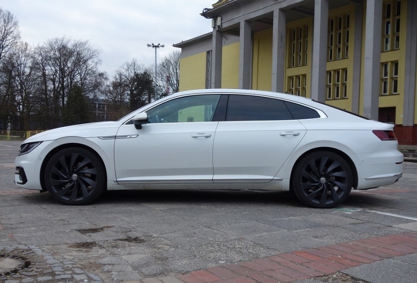 Volkswagen Arteon 2.0 TSI - test...