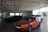 BMW, Ford, Audi - na niektóre modele nowych samochodów tych marek czeka się w Polsce miesiąc. A na jakie trzeba poczekać rok [20.09.2022]
