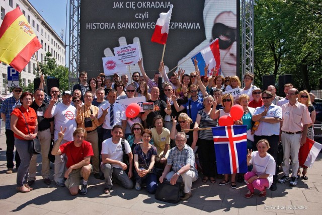 12 czerwca powołana została ogólnopolska organizacja Stop Bankowemu Bezprawiu