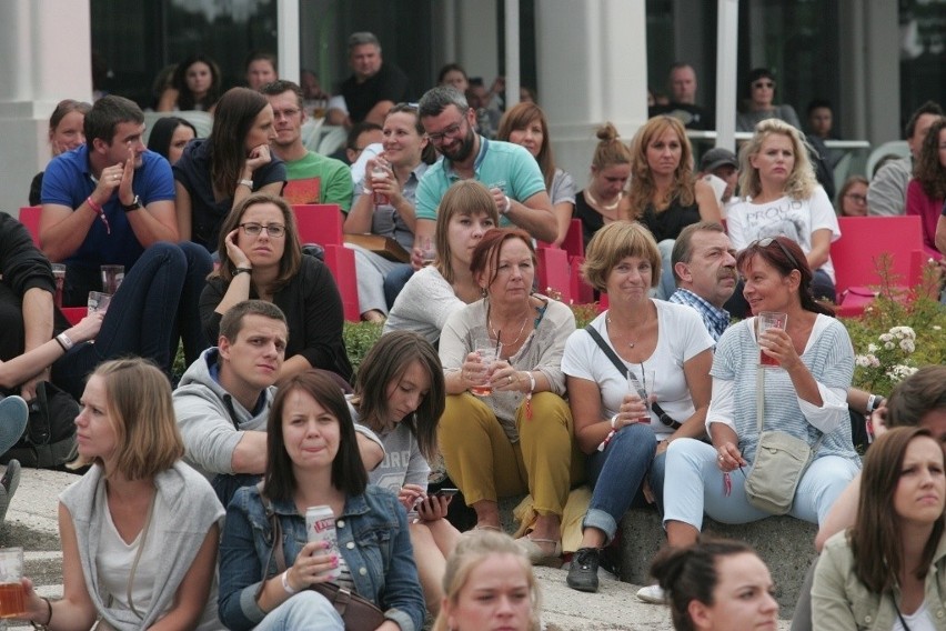 Męskie Granie we Wrocławiu. Ponad 4 tysiące osób pod Halą Ludową (ZDJĘCIA)