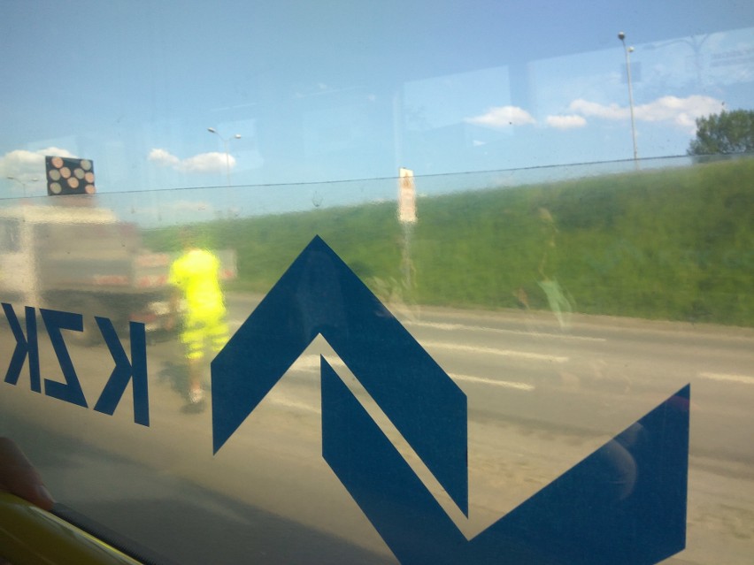 Katowice: Koło Ikei zapadła się droga. Będzie wielki remont kanalizacji
