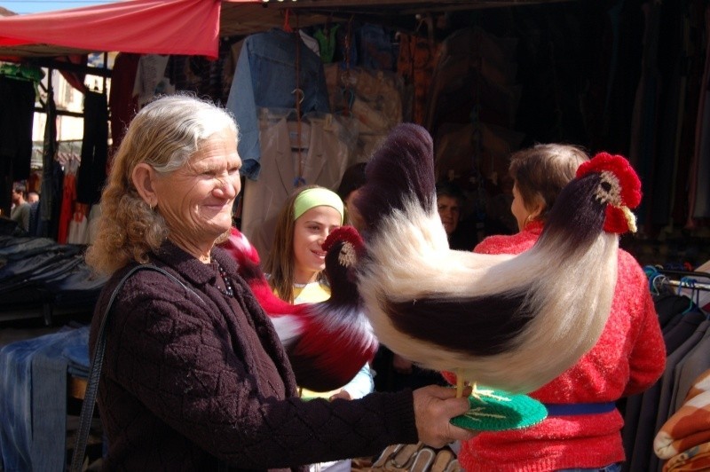 Na targu w albańskiej Korczy