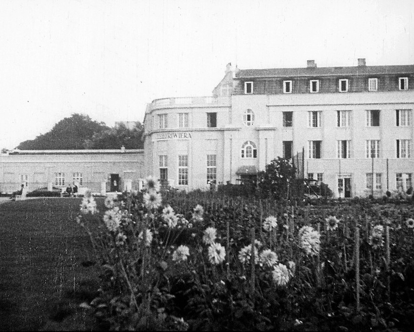 Gdynia. Hotel Riwiera