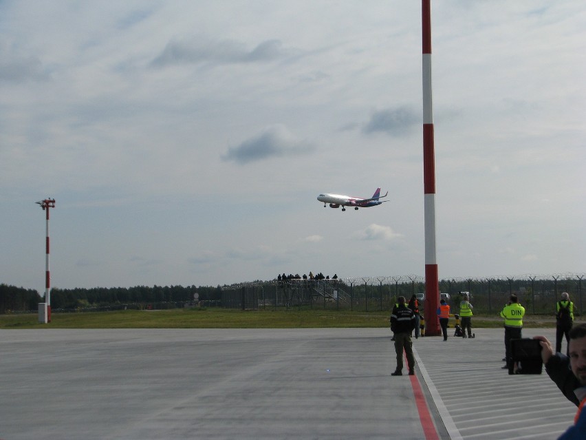 Airbus A321 - największy samolot we flocie Wizz Air