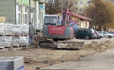 Stara droga w remoncie. Będzie lepszy przejazd przez największe buskie osiedle [ZDJĘCIA]