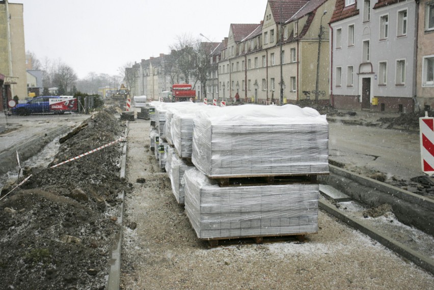 Trwa modernizacja ulicy Piłsudskiego w Słupsku (zdjęcia)