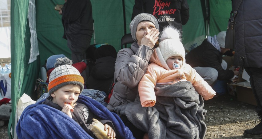 Rzecznik praw dziecka: Wojenny dramat na Ukrainie  rozgrywa się na oczach dzieci. Nie zostawiajmy ich z tym problemem samych