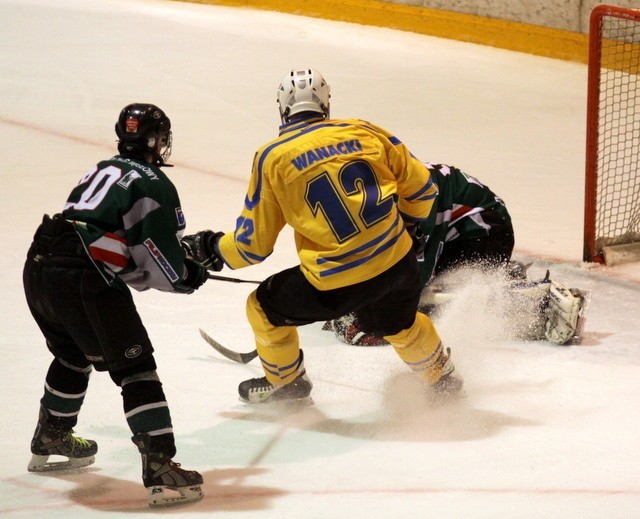 Orlik Opole pokonal Naprzód Janów 7:0