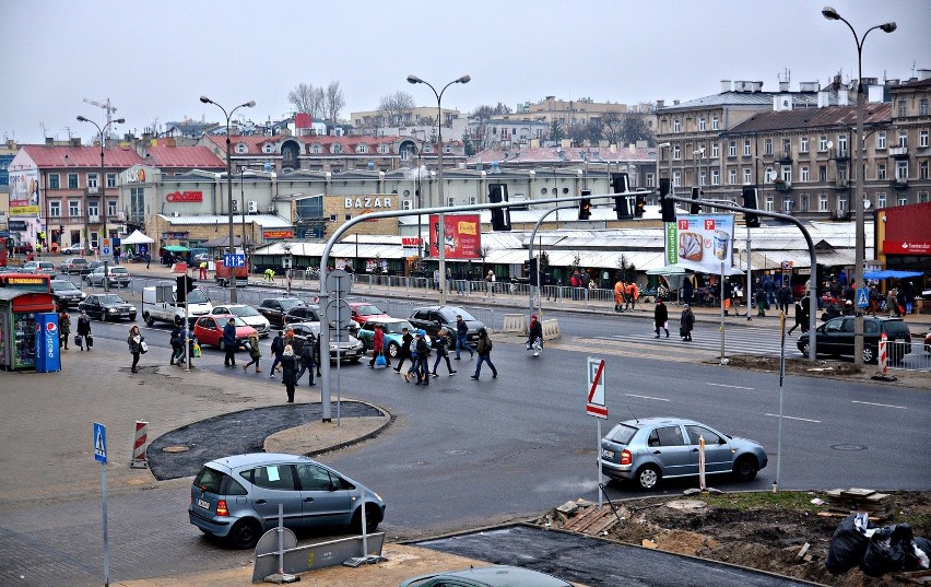 Remont al. Tysiąclecia przedłuża się. Jest nowa organizacja ruchu (ZDJĘCIA)