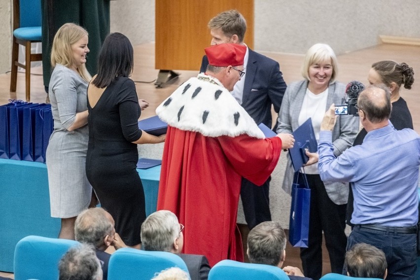 Wtorkowa inaugurację roku akademickiego w Akademii...