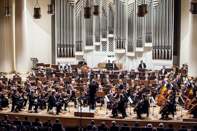 Filharmonia Krakowska zachęca do spędzenia piątkowego wieczoru z muzyką Karola Szymanowskiego.