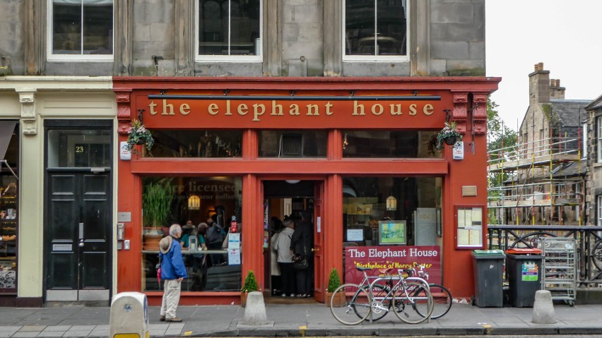 Szkocki pub the Elephant House to miejsce, w którym J. K....