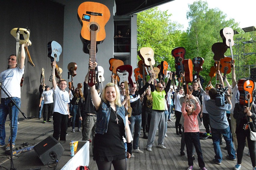 5. Gitarowy Most - Zielona Góra 2014: 170 pudeł w górę! (zdjęcia, wideo)