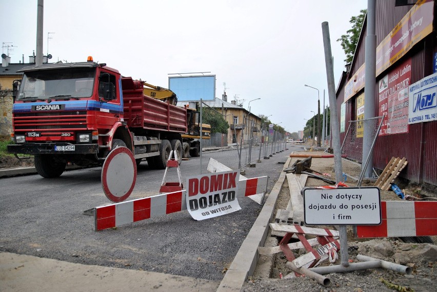 Ulica jest całkowicie rozkopana. Remont drogi ma potrwać do...