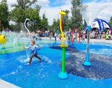 Chorzów: otwarto pierwszy wodny plac zabaw w mieście. Z okazji Dnia Dziecka przygotowano szereg atrakcji.