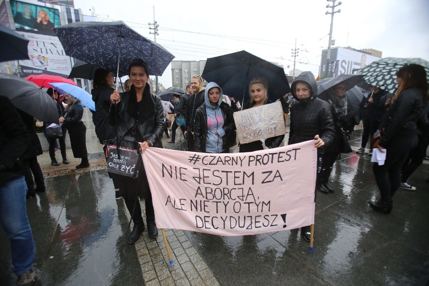 Czarny protest w Katowicach