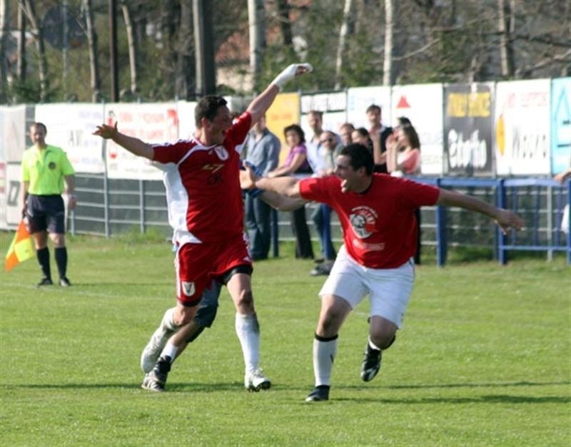 TOR Dobrzen Wielki przegral 0 - 1 z Victorią Chróścice