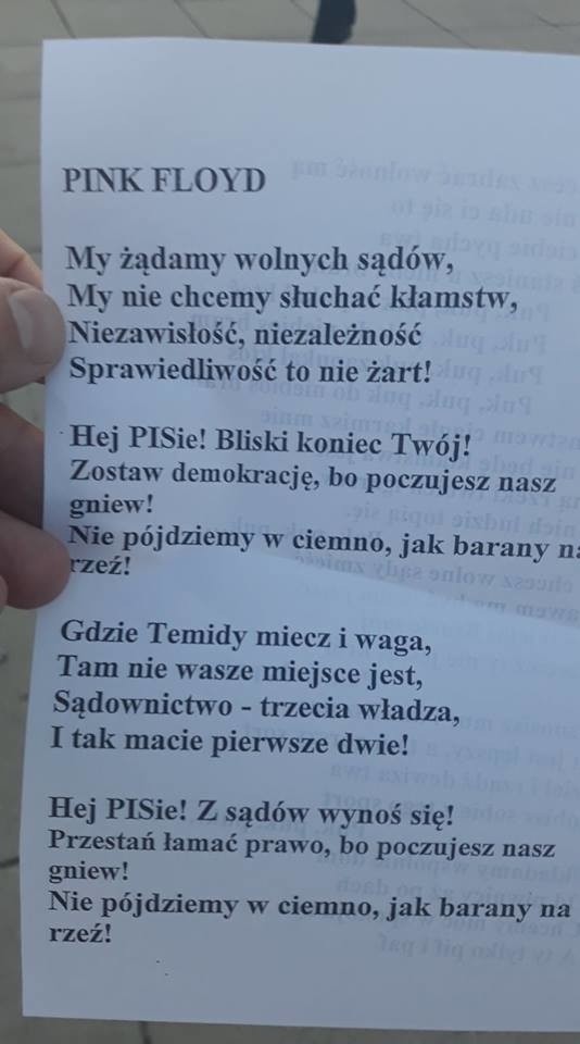 Kolejny protest w obronie sądów. "Szczecin żąda szacunku dla prawa" [zdjęcia]