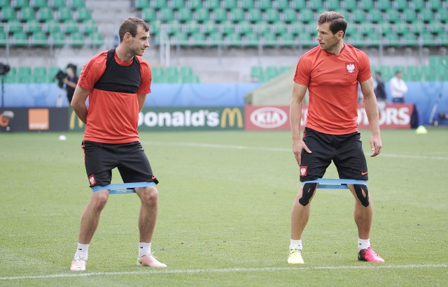W pełni zdrowy Filip Starzyński (z lewej) to jeden z najlepszych piłkarzy w całej LOTTO Ekstraklasie. Czy zdąży odzyskać formę po operacji przed powołaniami na MŚ w Rosji?