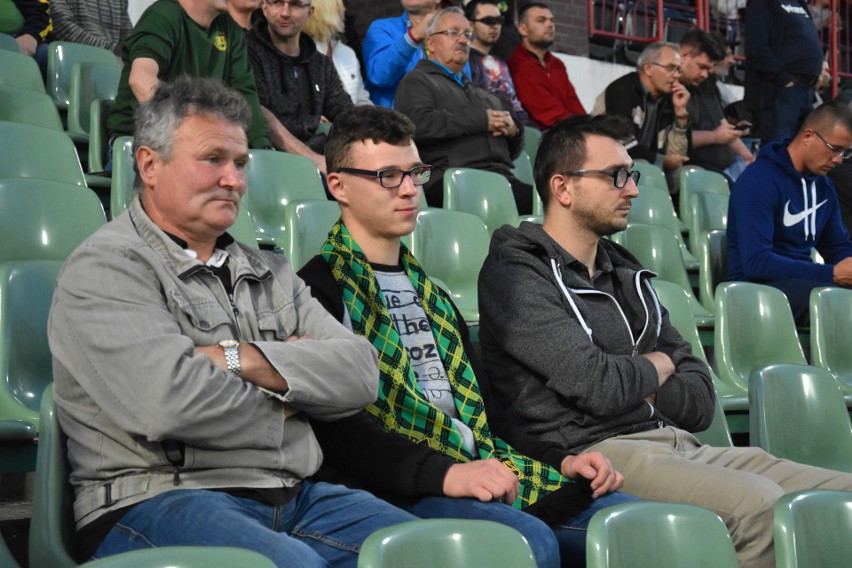 Wtorkowy mecz GKS Jastrzębie - Wigry Suwałki oglądało 1251...