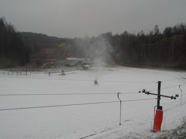 Wyciąg w ośrodku Dolomity Sportowa Dolina w Bytomiu otwarty