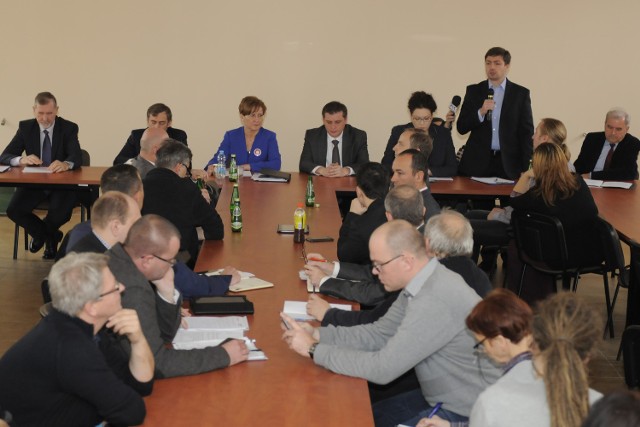 Nie bez przyczyny debata kandydatów na prezydenta Bydgoszczy odbyła się w biurowcu byłego bydgoskiego zakładu