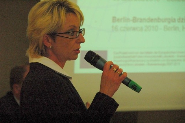 Estera Lindner-Kuhlmann, kierownik Deplinno, tłumaczyła polskim przedsiębiorcom dlaczego warto przyłączyć się do projektu