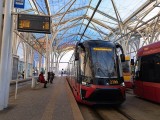 Kolejne tramwaje Moderus docierają do Łodzi. Zobacz na zdjęciach jak się prezentują
