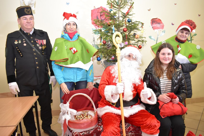 Kijska Laponia trwa! Mikołaj odwiedza wszystkie dzieci w gminie Kije [ZDJĘCIA]