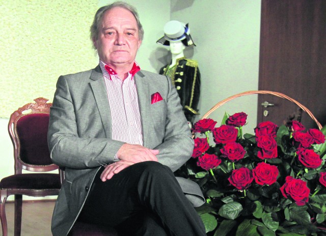 Maestro Tadeusz Kozłowski świętuje jubileusz 40-lecia pracy artystycznej.