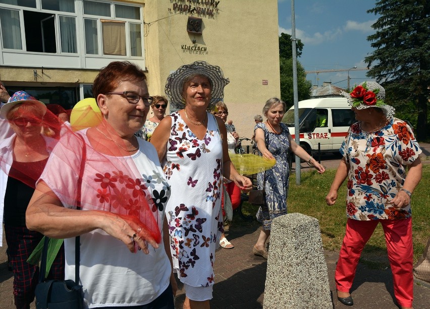 III Parada Seniorów i piknik "Samo zdrowie" w Kluczach