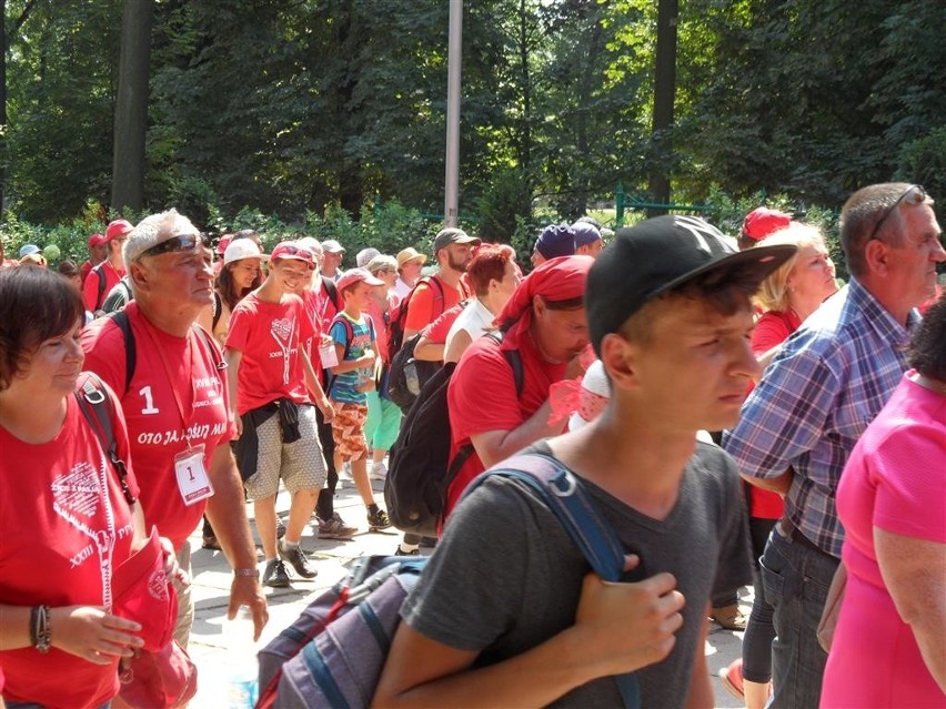 Pielgrzymka Legnicka weszła na Jasną Górę