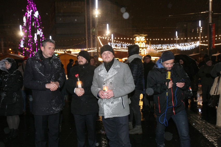 Demonstracja przeciwko nienawiści i przemocy w Katowicach...