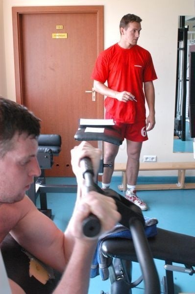 Mariusz Wiktorowicz poprowadził ostatni przed wakacjami trening siatkarzy Jadaru.
