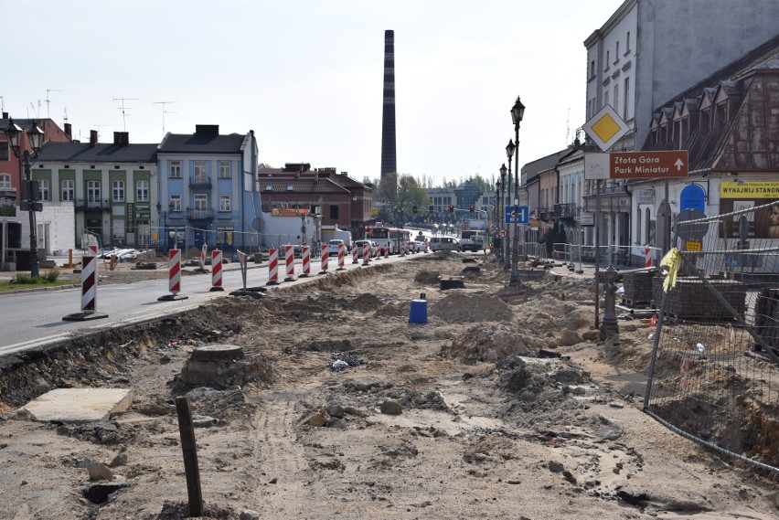 W Częstochowie trwa rewitalizacja Starego Rynku Zobacz...