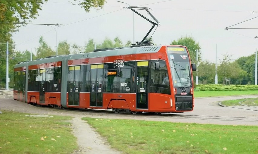 PESA dostarczyła do Częstochowy niskopodłogowe tramwaje z...