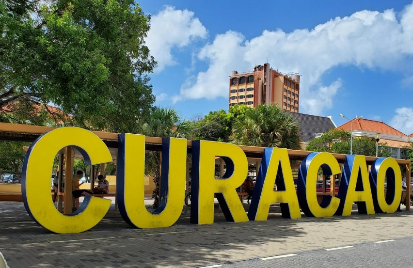 Curacao, pomimo popularności Karaibów, zachowuje urok...